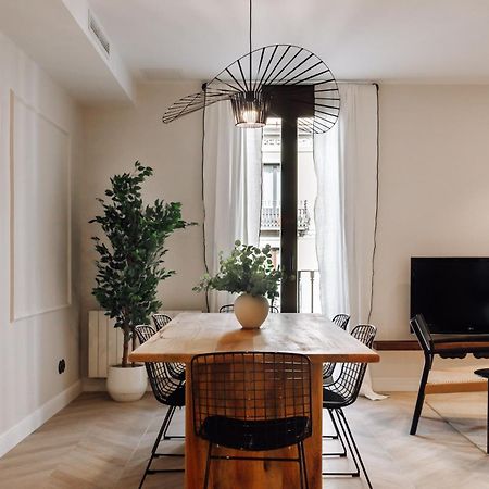 Lunalux Apartment บาร์เซโลนา ภายนอก รูปภาพ