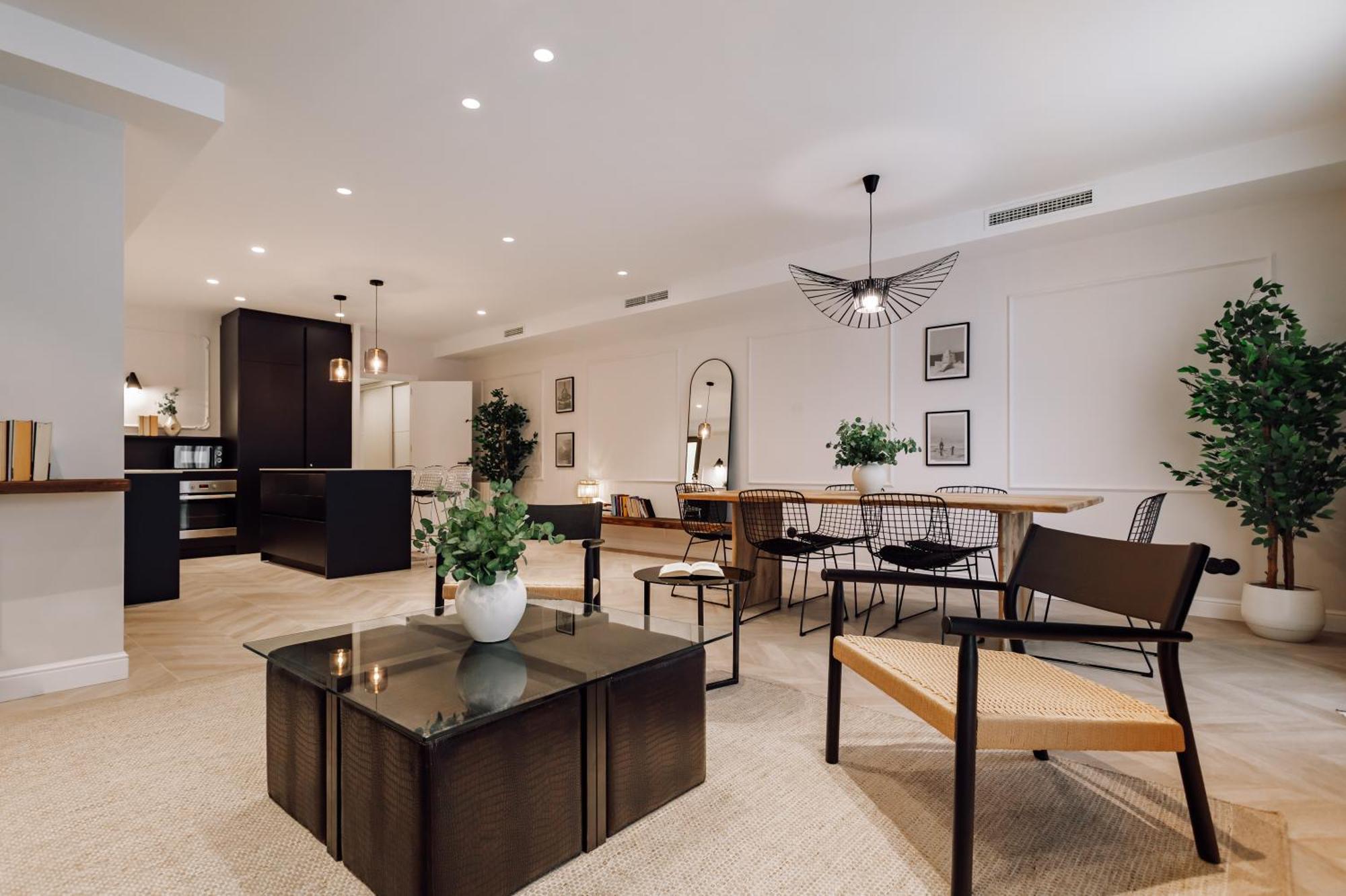 Lunalux Apartment บาร์เซโลนา ภายนอก รูปภาพ