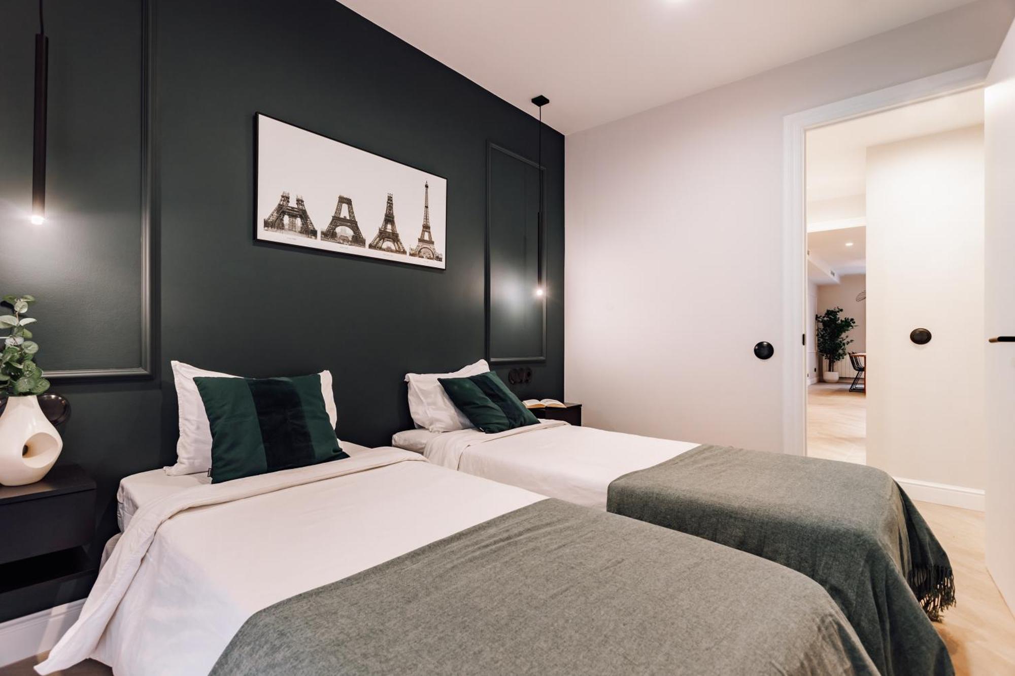 Lunalux Apartment บาร์เซโลนา ภายนอก รูปภาพ